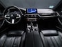 BMW 5-Serie Touring 520i M Sport [SCHUIFKANTELDAK, CRUISE CONTROL, BLUETOOTH TELEFOON, HUD, ACHTERUITRIJCAMERA, PDC V+A, STOELVERWARMING, BMW ADAPTIVE LED, NIEUWSTAAT]