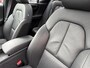 Volvo XC40 Plug-in Hybrid T5 Ultimate Dark | Panoramadak | Adaptieve Cruise Control met dode hoekdetectie | Leder | 20"