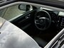 Volvo XC40 Plug-in Hybrid T5 Ultimate Dark | Panoramadak | Adaptieve Cruise Control met dode hoekdetectie | Leder | 20"