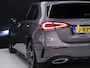 Mercedes-Benz A-klasse 180 Business Solution AMG [SCHUIFKANTELDAK, MEMORY SEATS, SFEERVERLICHTING, CRUISE CONTROL, BLUETOOTH TELEFOON, ACHTERUITRIJCAMERA, PDC V+A, NIEUWSTAAT]