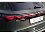 Volkswagen Tiguan 1.5 eHybrid 272pk R-Line Black Style Pano/Leder/IQ.Light HD/360/Headup/HK/Keyless/ACC/DCC/Elek. stoelen/Dodehoek/20"/Trekhaak wegkl.