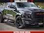 Dodge Ram 1500 Night Premium | Full Option | De Meest Luxe Pick-Up in zijn Klasse | Comfortabele Dubbele Cabine met Royale 5 Zitplaatsen | BPM vrij | Nu Leverbaar uit Voorraad | Voorraad Nr 2287 - 3384