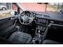Volkswagen Touran 1.4 TSI Highline | Automaat | Key-less | Navigatie | Parkeer hulp | LED | App-connect |