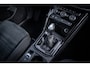Volkswagen Touran 1.4 TSI Highline | Automaat | Key-less | Navigatie | Parkeer hulp | LED | App-connect |