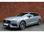 Volvo V60 T6 Plug-in hybrid AWD Core | Keyless Drive  | Electrisch Bedienbare Achterklep | 20-inch Lichtmetalen Velgen | Premium audio by Harman Kardon | Leren bekleding | Rondom zicht camera | Alarmklasse 3