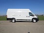 Peugeot Boxer 435 2.2 BlueHDi L4H3 - 165 Pk - Euro 6 - ParkeerCamera - Airco - Cruise Control
