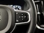 Volvo V60 2.0 B3 Momentum Sport 177Pk Automaat (APPLE CARPLAY, GROOT NAVI, GETINT GLAS, SPORTSTOELEN, PARKEERSENSOREN, DAKRAILS ZWART, LANE ASSIST, NIEUWE APK, NIEUWSTAAT)