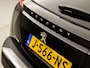 Peugeot 2008 1.2 PureTech GT Line 131Pk (VIRTUAL COCKPIT, APPLE CARPLAY, GROOT NAVI, 360 CAMERA, LEDER, STOELVERWARMING, SPORTSTOELEN, ZWART HEMEL, GETINT GLAS, NIEUWSTAAT)