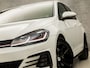Volkswagen Golf 2.0 TSI GTI Performance 245Pk Automaat (VIRTUAL COCKPIT, APPLE CARPLAY, GROOT NAVI, MODE KNOP, DYNAUDIO, CAMERA, STOELVERWARMING, ADAPTIVE CRUISE, DODEHOEK DETECTOR, NIEUWSTAAT)