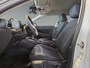 Volkswagen T-Roc Life First Edition 1.5 eTSI 85 kW / 116 PK SUV 7 versn. DSG | Stoelverwarming | Stuurverwarming | Achteruitrijcamera |