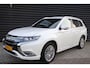 Mitsubishi Outlander 2.4 PHEV Instyle Leder, Dealer o.h. Trekhaak