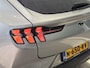 Ford Mustang Mach-E RWD 75 kWh | Memory seat | B&O | Elektrische achterklep | Voorstoelen verwarmd |