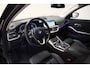 BMW 3-Serie 320e Sportline Aut. [ Navi.Prof Sfeerverlichting Leder Stoelverwarming ]