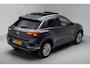Volkswagen T-Roc 1.5 TSI Style Business [ Panoramadak Navi Trekhaak ]