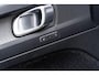 Volvo XC40 1.5 T4 Recharge Inscription | Schuif-/ Kanteldak | Elektrische stoelverstelling | Stoel- / Stuurverwarming | Adaptive Cruise | Camera |  Keyless Entry | Volvo On Call |