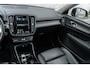 Volvo XC40 1.5 T4 Recharge Inscription | Schuif-/ Kanteldak | Elektrische stoelverstelling | Stoel- / Stuurverwarming | Adaptive Cruise | Camera |  Keyless Entry | Volvo On Call |