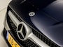 Mercedes-Benz CLA 180 Solution Sport Automaat (GROOT NAVI, CAMERA, LEDER, STOELVERWARMING, ZWART HEMEL, SPORTSTOELEN, PARKEERSENSOREN, LED KOPLAMPEN, NIEUWE APK, NIEUWSTAAT)
