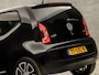 Volkswagen Up! 1.0 high up! (NAVIGATIE, AIRCO, GETINT GLAS, SPORTSTOELEN, PARKEERSENSOREN, ELEK RAMEN, ARMSTEUN, NIEUWE APK, NIEUWSTAAT)