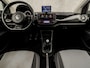 Volkswagen Up! 1.0 high up! (NAVIGATIE, AIRCO, GETINT GLAS, SPORTSTOELEN, PARKEERSENSOREN, ELEK RAMEN, ARMSTEUN, NIEUWE APK, NIEUWSTAAT)