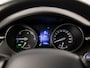 Toyota C-HR 1.8 Hybrid Dynamic Automaat (NAVIGATIE, BLACK PACK, ZWART HEMEL, CAMERA, STOELVERWARMING, SPORTSTOELEN, GETINT GLAS, ADAPTIVE CRUISE, KEYLESS, NIEUWSTAAT)
