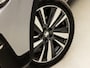 Peugeot 3008 1.2 PureTech Allure Sport 131Pk (PANORAMADAK, APPLE CARPLAY, GROOT NAVI, 360 CAMERA, KEYLESS, LEDER, TREKHAAK, GETINT GLAS, NIEUWE APK, NIEUWSTAAT)
