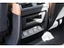 Land Rover Defender 110 P300e 110 X-Dynamic HSE | HNP € 126060,- | Caraway | Elec Trekhaak | 22'' | Body wrap Britisch Racing green