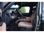 Land Rover Defender 110 P300e 110 X-Dynamic HSE | HNP € 126060,- | Caraway | Elec Trekhaak | 22'' | Body wrap Britisch Racing green