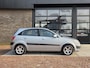 Kia Rio 1.6 CVVT X-ecutive