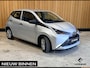 Toyota Aygo 1.0 VVT-i x-now Airco. Cruise-control. Compleet dealer onderhouden met NAP