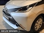 Toyota Aygo 1.0 VVT-i x-now Airco. Cruise-control. Compleet dealer onderhouden met NAP