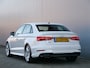 Audi A3 Limousine 35 TFSI CoD Advance Sport S-Line Automaat Apple Carplay / LED / Navigatie / DAB