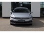 Volkswagen Passat 1.4 TSI PHEV GTE Business 156PK / 115kW wegklapbare trekhaak LED matrix 18" LMV boneville area view zwarte hemel digital cockpit pro elektrische achterklep achteruitrijcamera stoelverwarmin park assist side assist 230 volt middenconsole draadloos telefoonladen volledig dealer onderhouden dynamische richtingaanwijzers ACC travel assist
