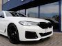 BMW 5-Serie Touring 530i xDrive | 4WD | M-Sport | Pano | Luchtvering | Leder | Ambiente Verlicht. | 20" M Velgen | 4-Zone Climate Control | Elektr. Kofferbak | Laser LED | Adaptive Cruise Control | Keyless Go |