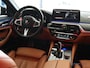 BMW 5-Serie Touring 530i xDrive |4WD | M-Sport | Pano | Luchtvering | Leder | Ambiente Verlicht. | 20" M Velgen | 4-Zone Climate Control | Elektr. Kofferbak | Laser LED | Adaptive Cruise Control | Keyless Go |