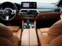 BMW 5-Serie Touring 530i xDrive | M-Sport | Pano | Luchtvering | 4 Wiel Besturing | Leer | Ambiente | 20" M Velgen | 4-Zone Climate | Elektr. Kofferbak | Laser LED | Adaptive Cruise Stop & Go | Keyless Go |