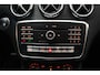 Mercedes-Benz A-klasse 180 Business Solution AMG UpgEd [ Xenon Camera Stoelverwarming ]