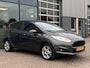 Ford Fiesta 1.0 Style Ultimate 80PK !!Nieuwe Distributieriem!! Navi Bleutooth Climate Cruise Control Parkeersenoren Privacy Glass *Dealer Onderhouden*
