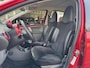 Toyota Aygo 1.0 VVT-I 5DRS Aspiration Red | Eerste eigenaar, Lichtmetalen velgen, Airconditioning, Half leer, Radio/CD Speler