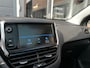 Peugeot 208 1.2 PureTech Allure|Pano|Pdc|Camera|Stoelv.warming
