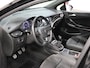 Opel Astra Sports Tourer 1.2 Turbo 145PK Ultimate | AppleCarPlay/AndroidAuto | Alcantara | Armsteun | Navigatie | Adaptive Cruise Control | Keyless | AGR Stoelen | Trekhaak | LED | Camera | Climate Control | DAB Radio | Isofix | Privacy Glass | Parkeersensoren |