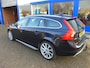 Volvo V60 1.5 T3 SUMMUM,AUT,ALLE DENKBARE OPTIES!!!! ,1E EIG, ORG NL, NW STAAT!!