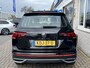 Volkswagen Tiguan 1.4 TSI eHybrid Elegance / AUTOMAAT/ PANO/ TREKHAAK/ ELEK.ACHTERKLEP/ ACC/ STUUR+STOELVERWARMING/ PARKEERSENSOREN V+A/ APP-CONNECT/ NAVI/ DAB/ CLIMA/ LED/ 18'' LMV