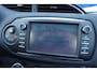 Toyota Yaris 1.5 VVT-i Comfort 112PK+6BAK+Full-Radio+Camera+16"Lmv = DEALER ONDERHOUDEN !!