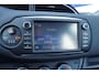 Toyota Yaris 1.5 VVT-i Comfort 112PK+6BAK+Full-Radio+Camera+16"Lmv = DEALER ONDERHOUDEN !!