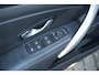 Renault Megane Estate 1.4 TCe Bose Bose Pano Parkeersensoren voor+achter Mistlampen Airco Leder/Stof Cruise Control Navi