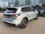 Volkswagen Tiguan 1.5 eHybrid Elegance | Panoramadak | IQ light | 20 inch velgen | Trekhaak | 360 Camera | Rijklaar incl. garantie