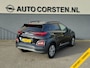 Hyundai Kona Electric EV 64kWh SOH 100% //Bijgeluid Rijmotor// Warmtepomp Navi Ecc Camera Adap.Cruise Pdc Head-Up Apple Carplay Android Auto Display Fashion Lane Assist Dodehoek Assist Privacy Glas Keyless Regensensor 1e Eigenaar Dealeronderhouden Export - Handel Origineel Nederlandse Auto