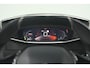 Peugeot 2008 PureTech 130 GT-Line | Camera | Adaptieve Cruise Control | Allseason Banden | Navigatie