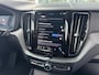 Volvo XC60 2.0 T6 Plug-in hybrid AWD Ultra Bright 398pk Luchtvering / Trekhaak / Head Up Display