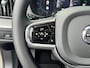 Volvo XC60 2.0 T6 Plug-in hybrid AWD Ultra Bright 398pk Luchtvering / Trekhaak / Head Up Display